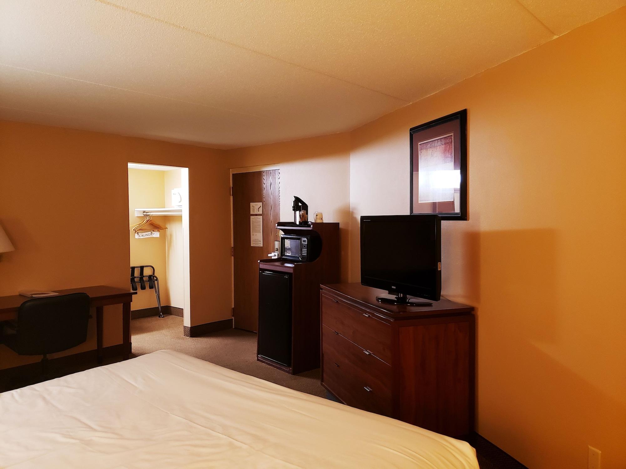 Surestay Plus Hotel By Best Western Black River Falls Extérieur photo