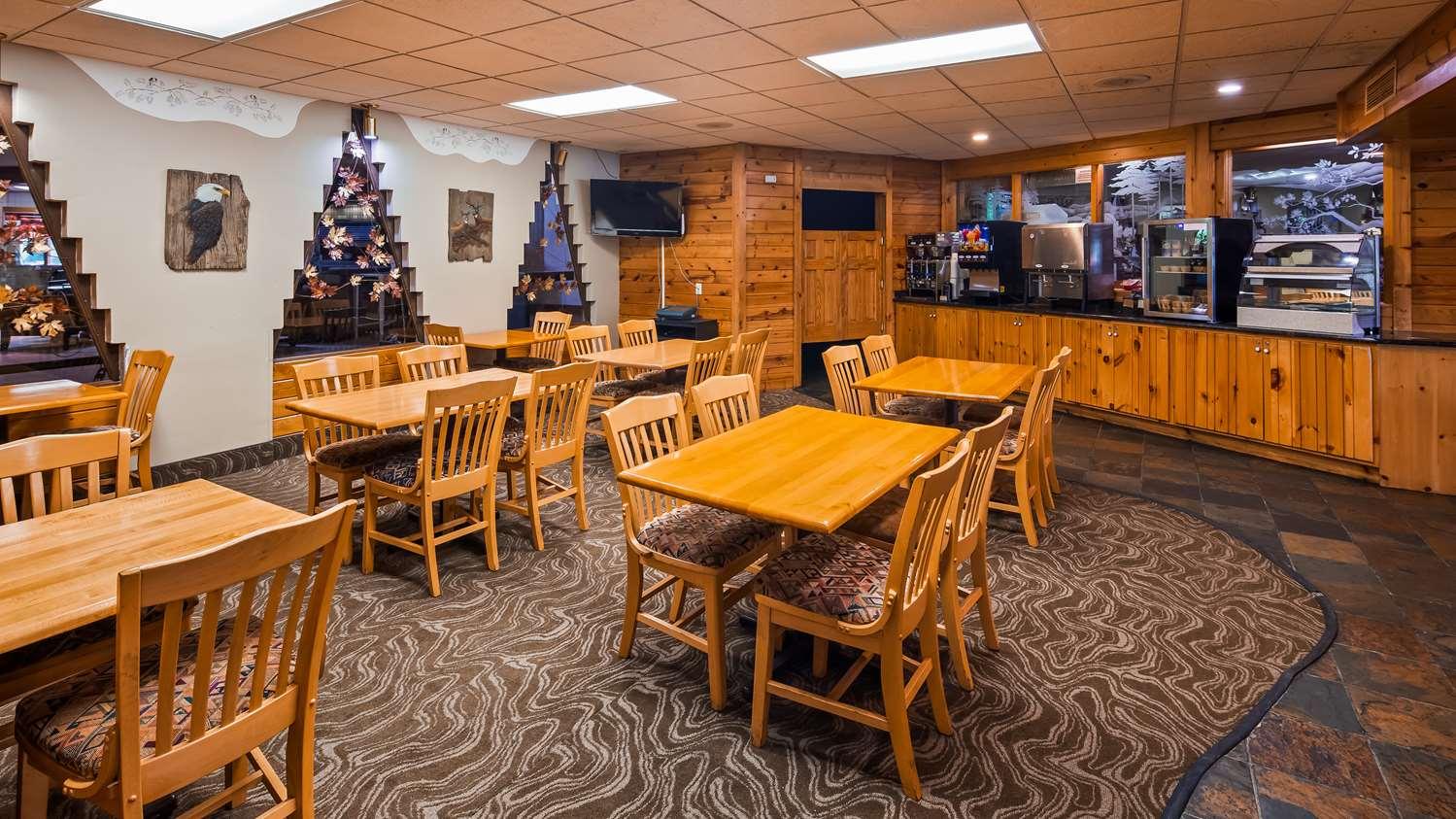Surestay Plus Hotel By Best Western Black River Falls Extérieur photo