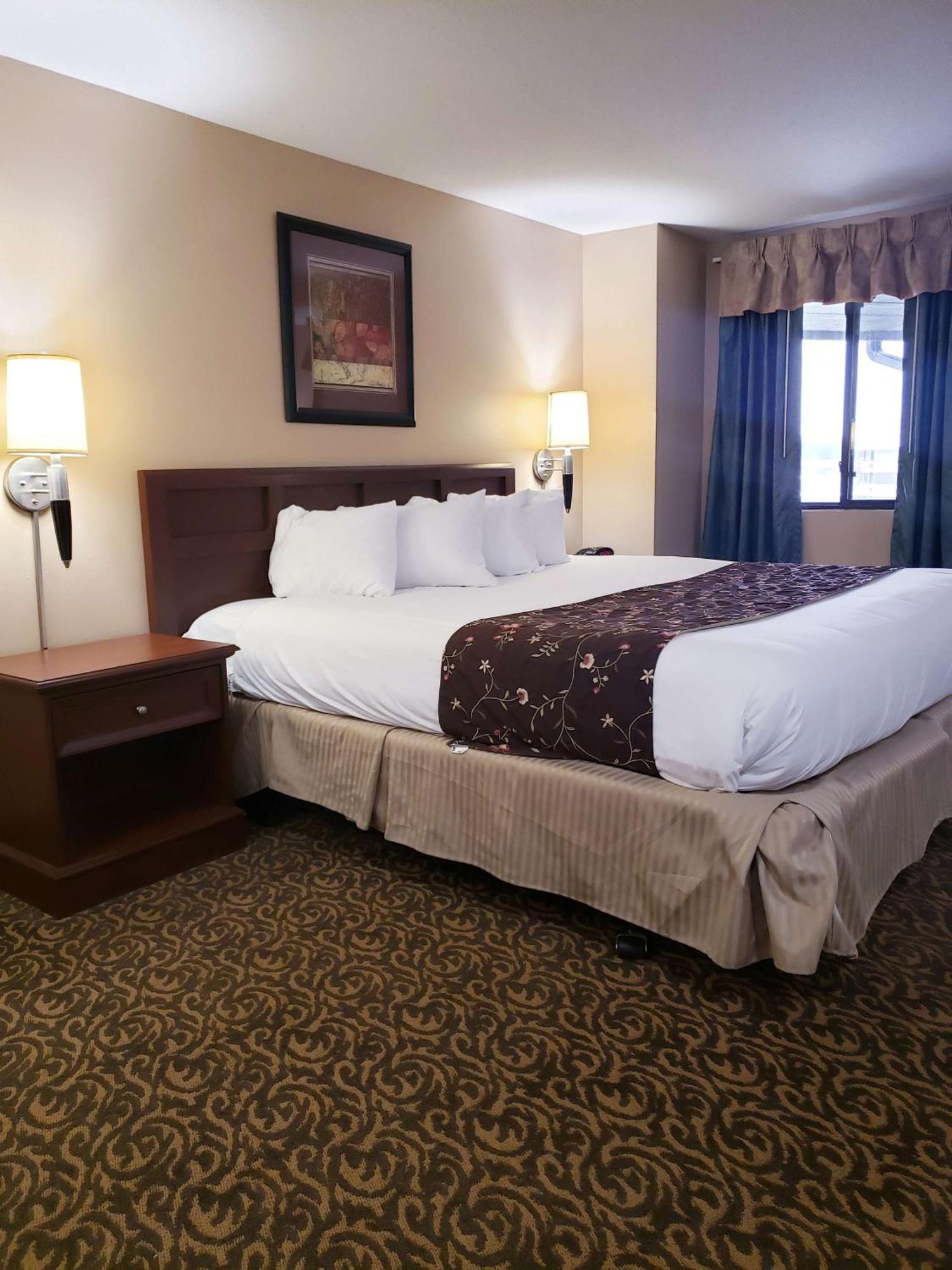 Surestay Plus Hotel By Best Western Black River Falls Extérieur photo
